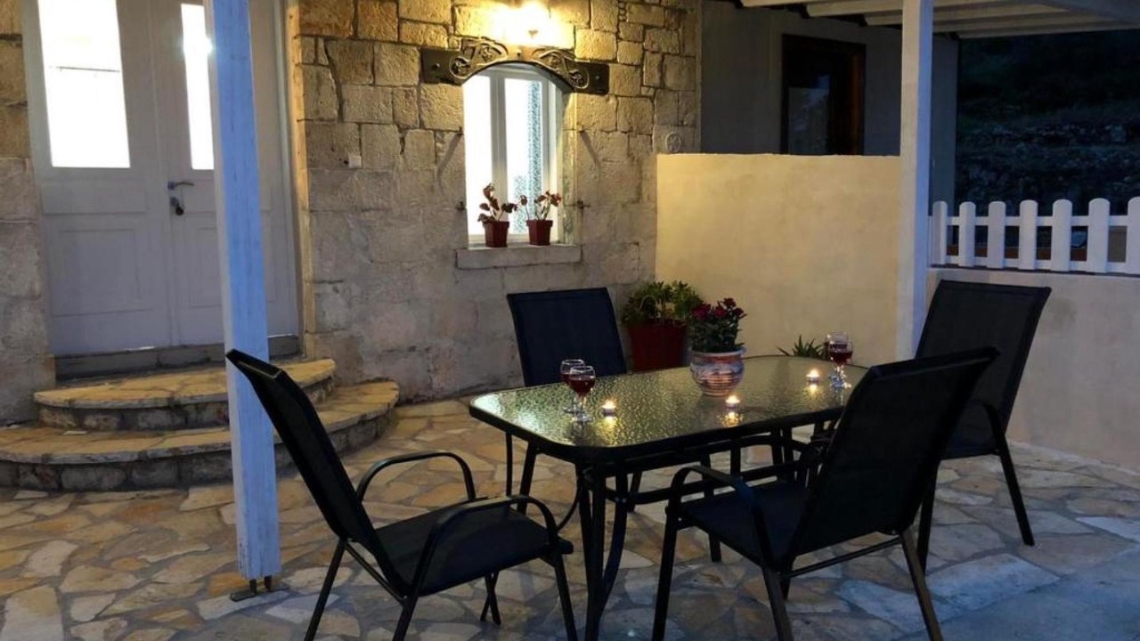 Photo of Outdoor in Frinion