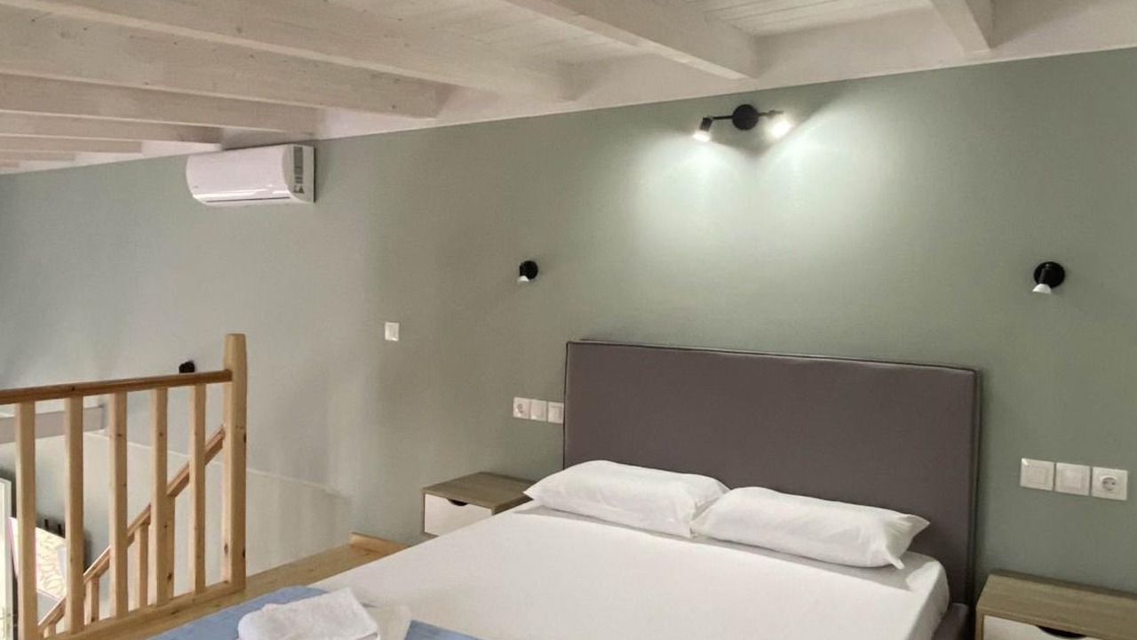 Photo of Bedroom in Frinion