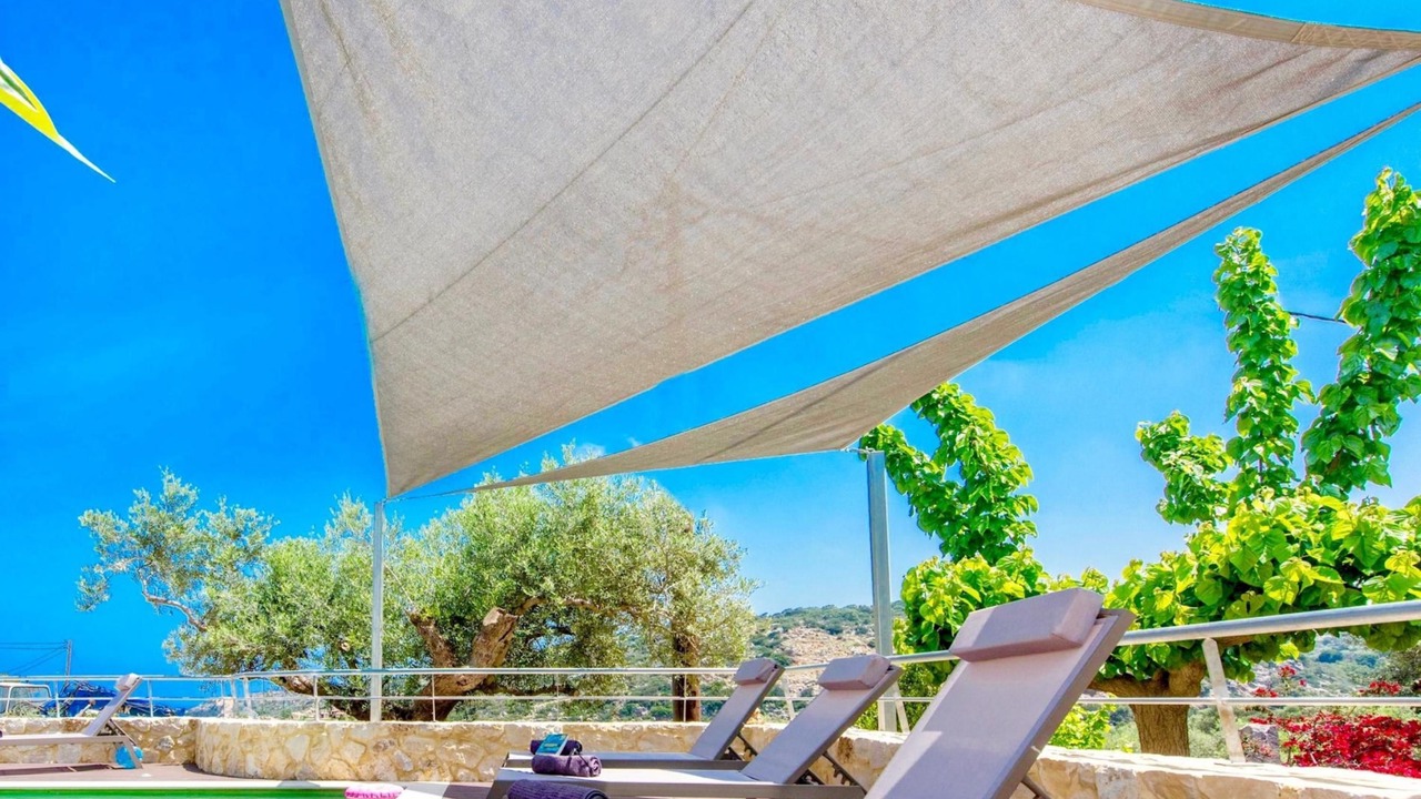 Photo of Outdoor in Gerani