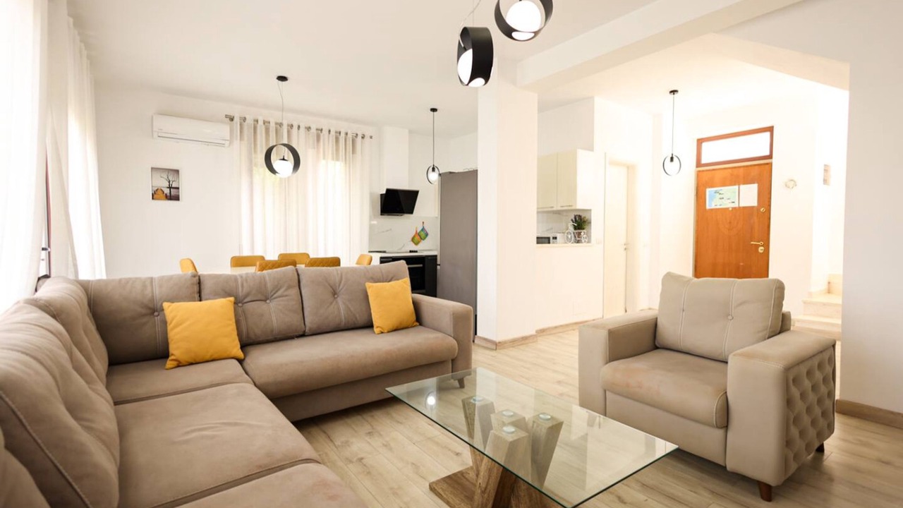 Photo of Livingroom in Ishem