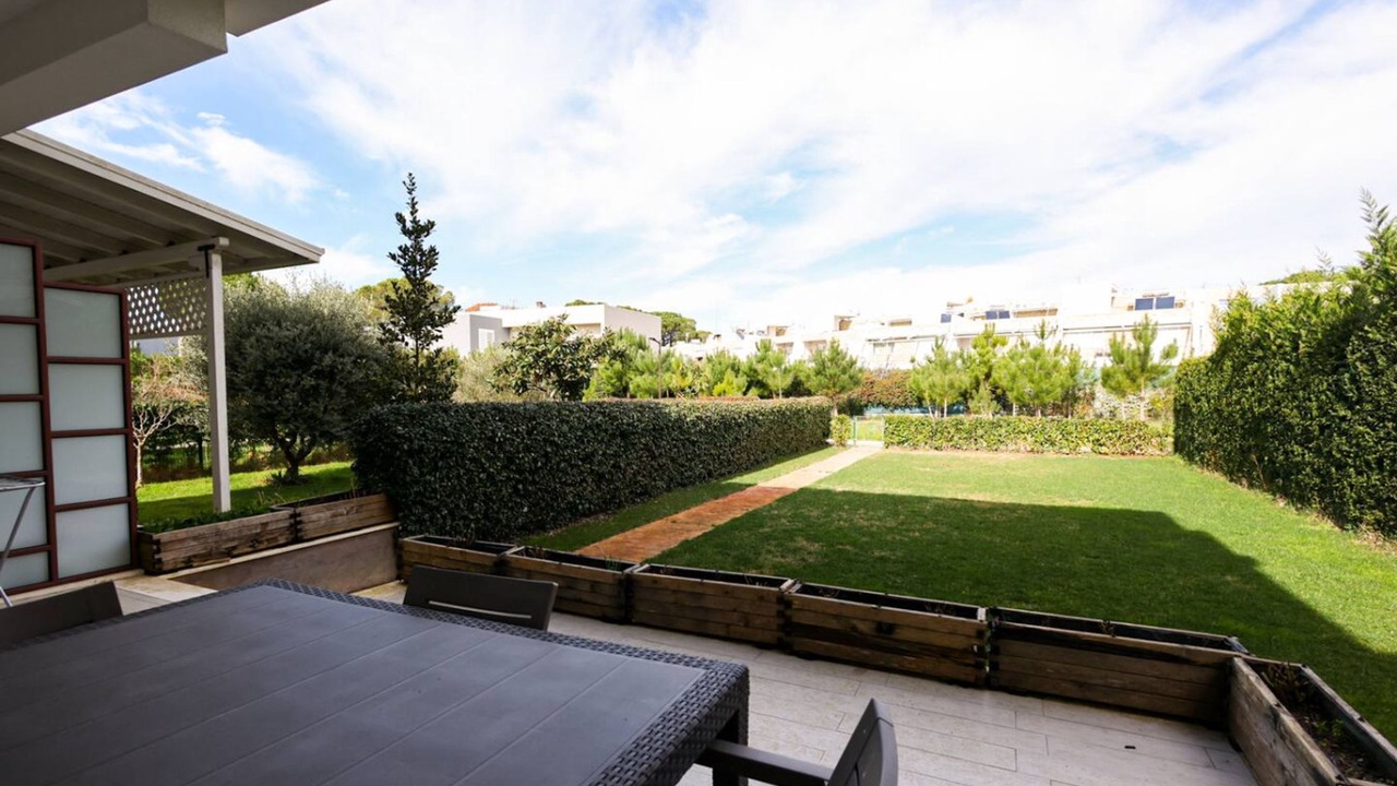 Photo of Outdoor in Ishem
