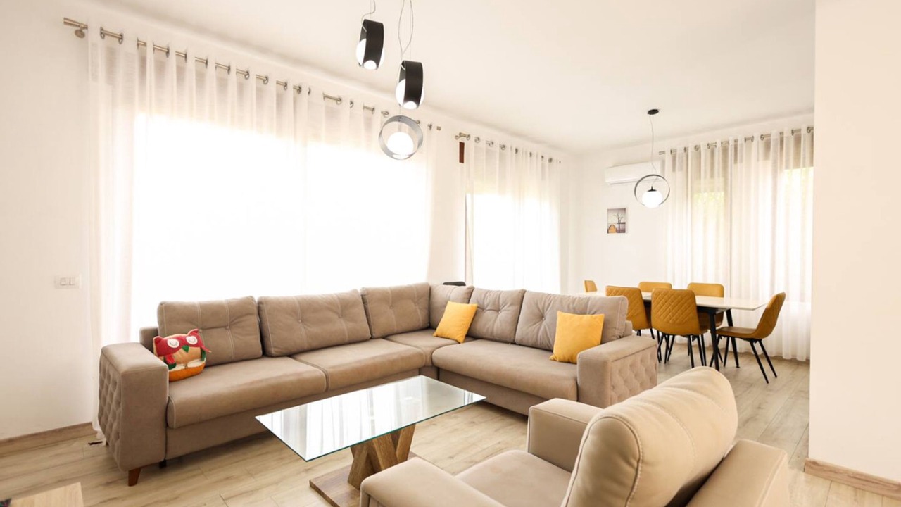 Photo of Livingroom in Ishem