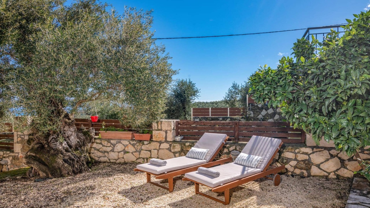 Photo of Outdoor in Tragaki