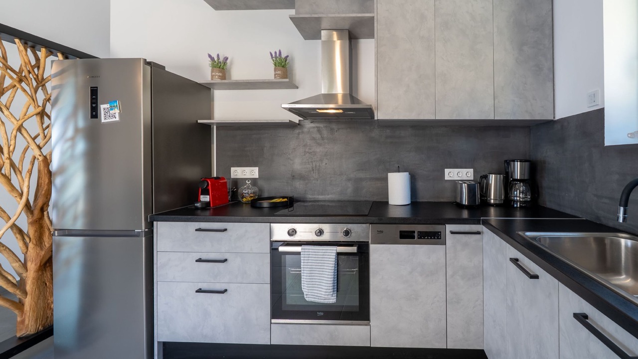 Photo of Kitchen in Katsimatika