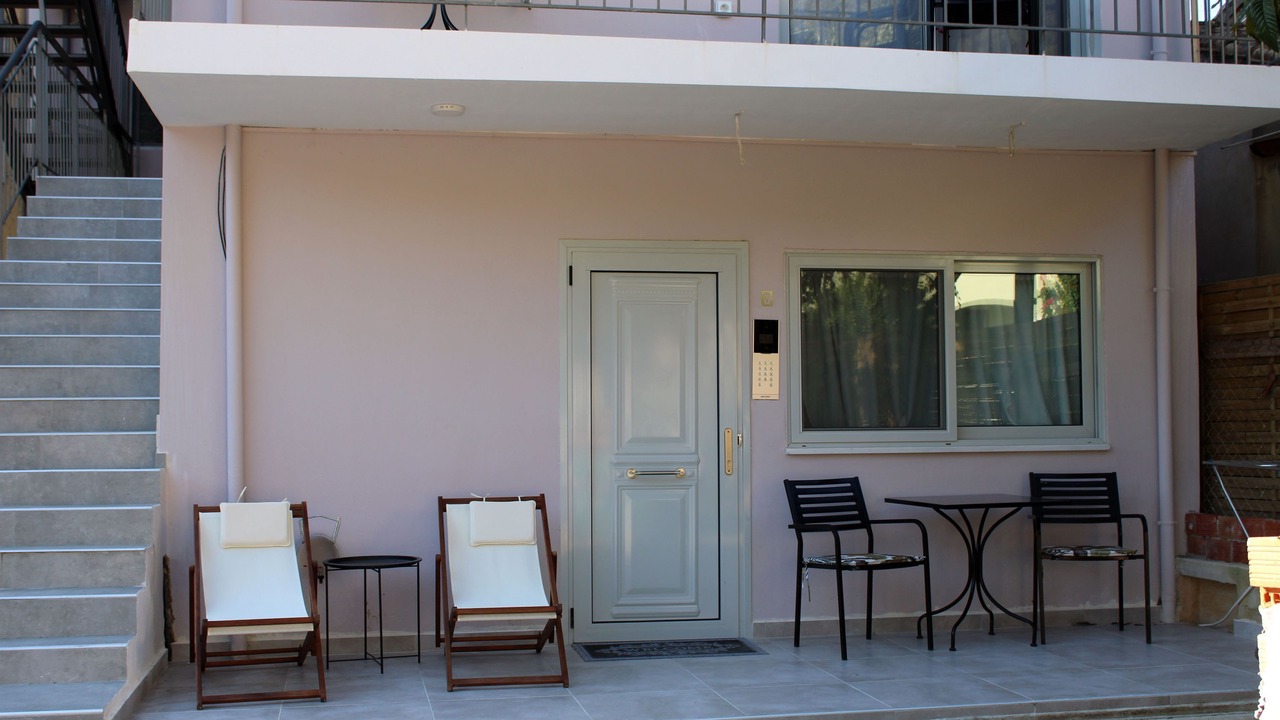 Photo of Patio Balcony in Ipsos