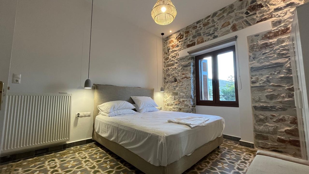 Photo of Bedroom in Filoti