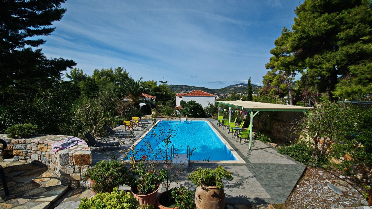 Photo of Outdoor in Votsi