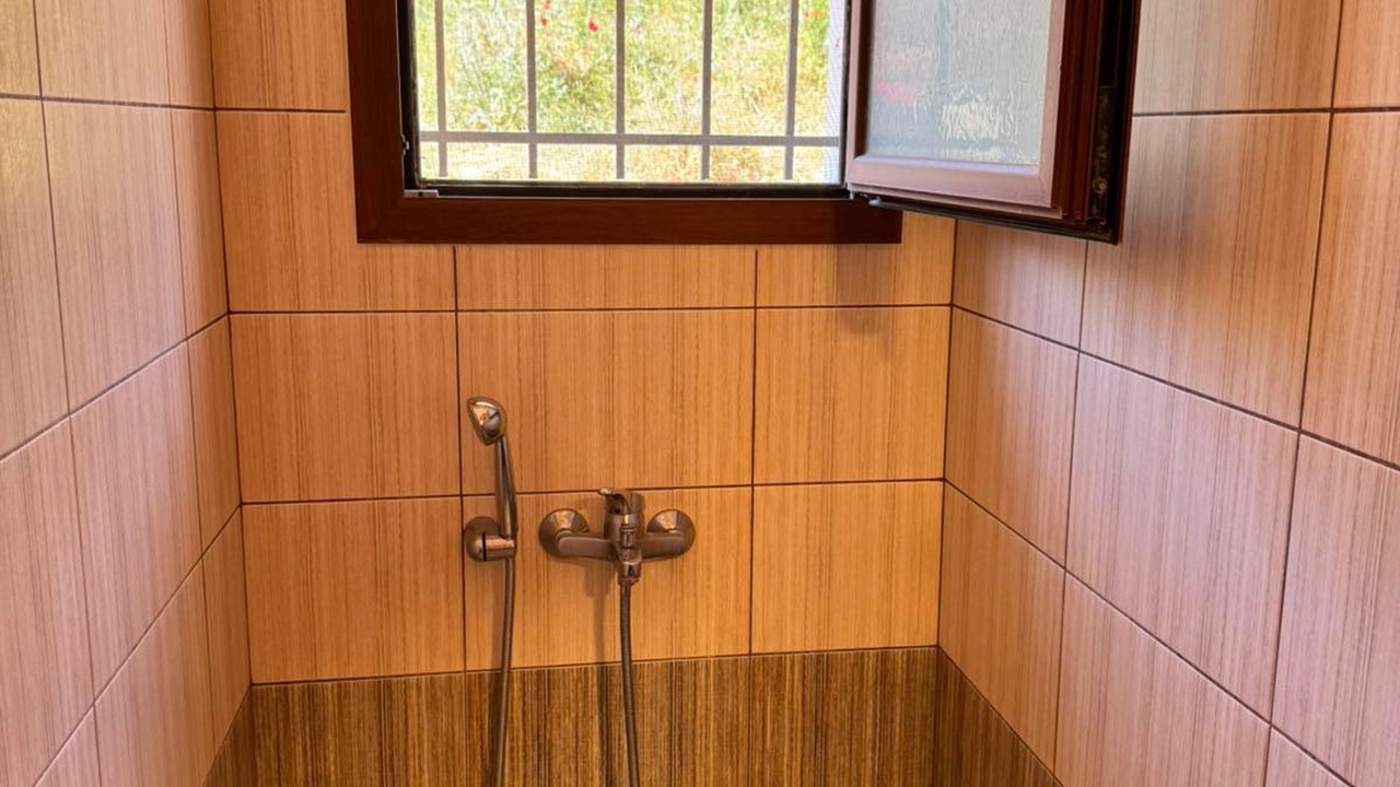 Photo of Bathroom in Steni Dirfyos