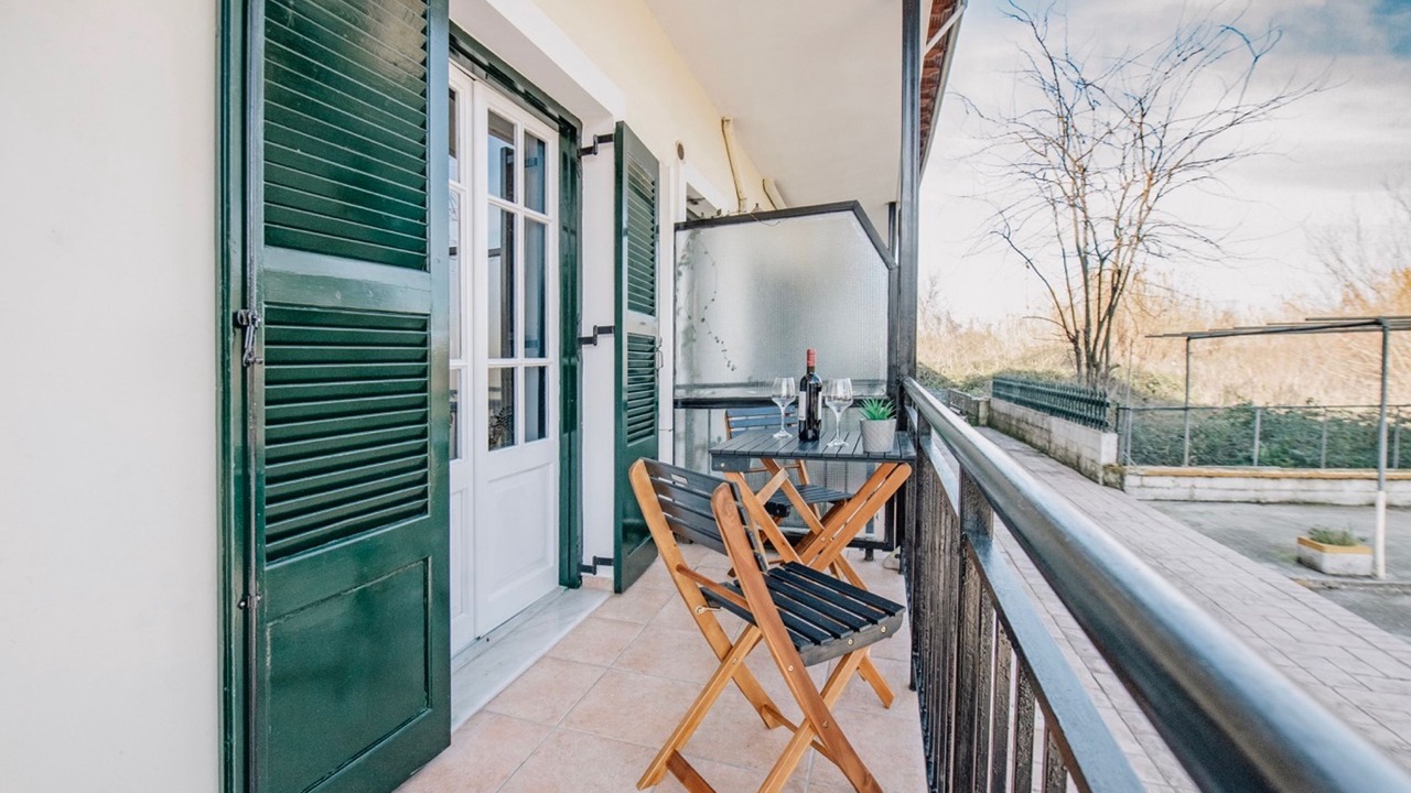 Photo of Outdoor in Perama