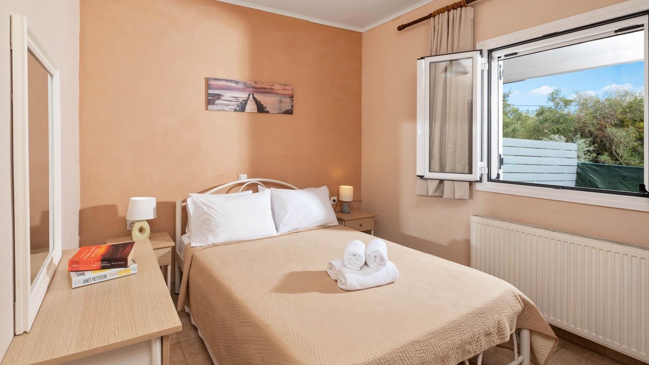 Photo of Bedroom in Chalikounas