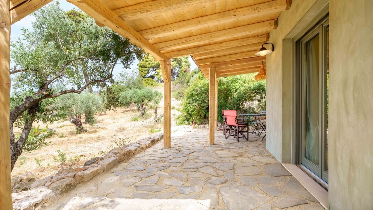 Photo of Outdoor in Kolaitis