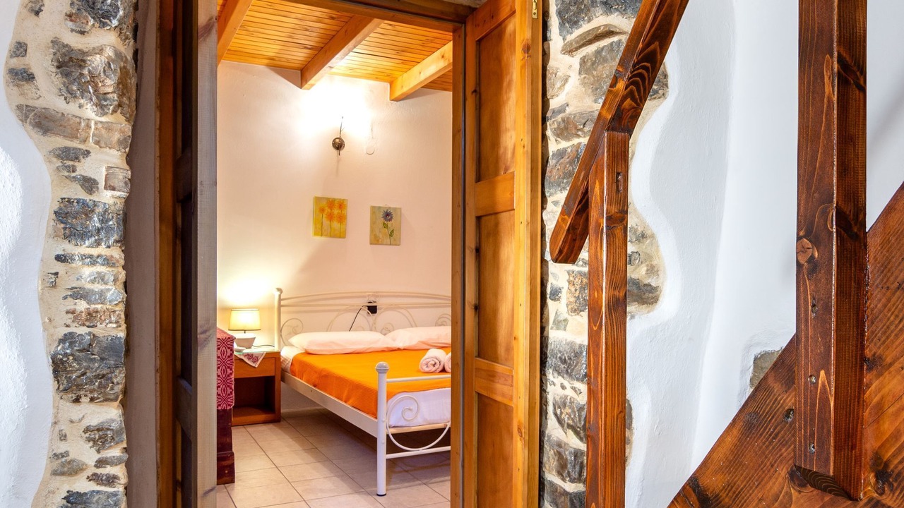 Photo of Bedroom in Choumeriakos