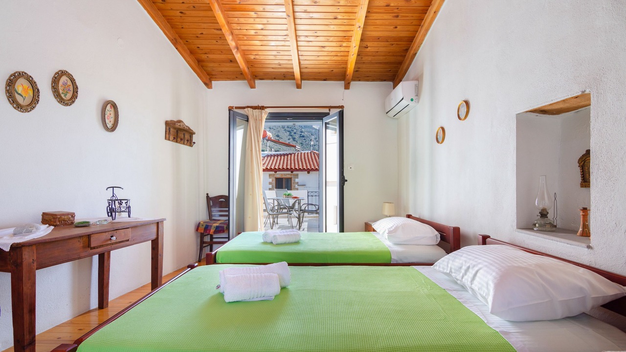 Photo of Bedroom in Choumeriakos
