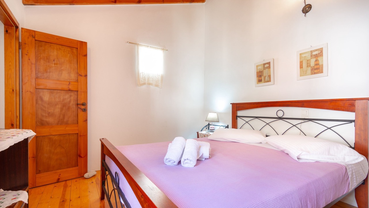Photo of Bedroom in Choumeriakos