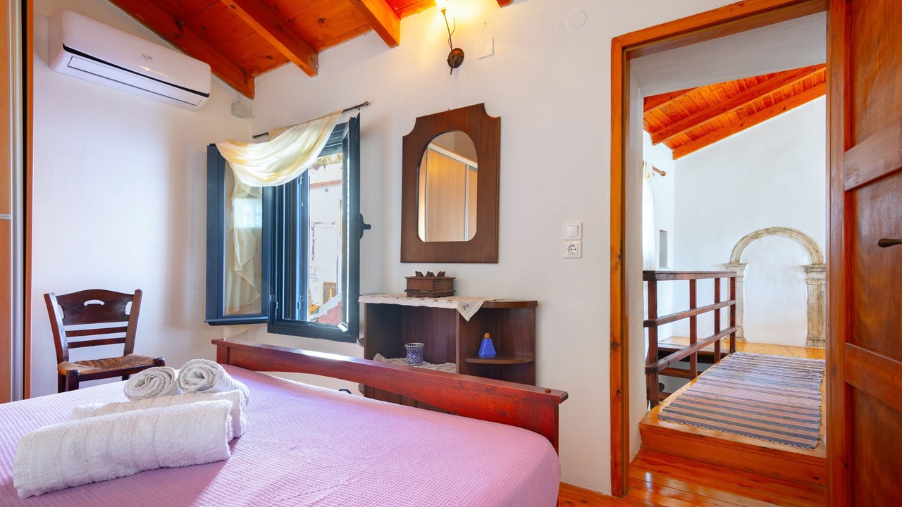 Photo of Bedroom in Choumeriakos