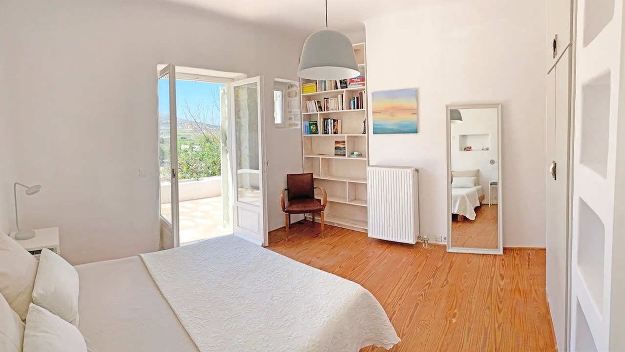 Photo of Bedroom in Paros