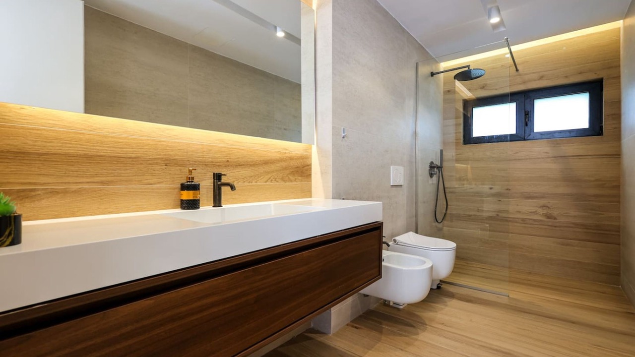 Photo of Bathroom in Ishem