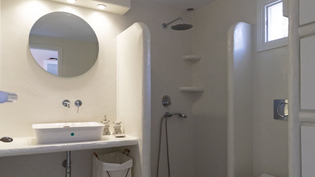 Photo of Bathroom in Naxos