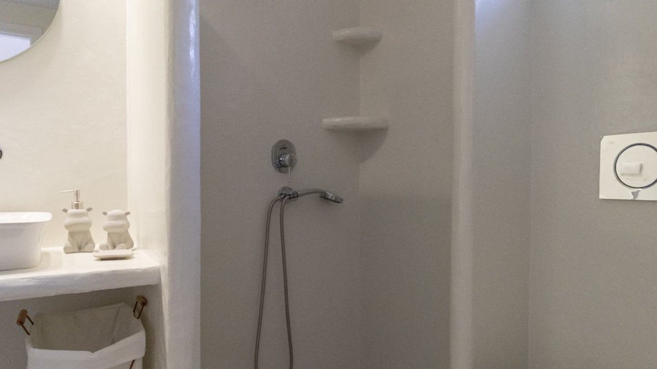 Photo of Bathroom in Naxos