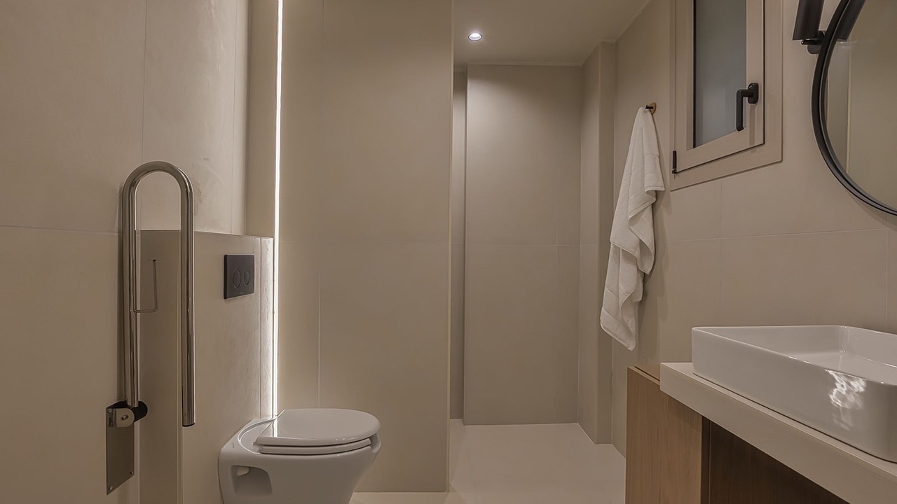 Photo of Bathroom in Mytikas