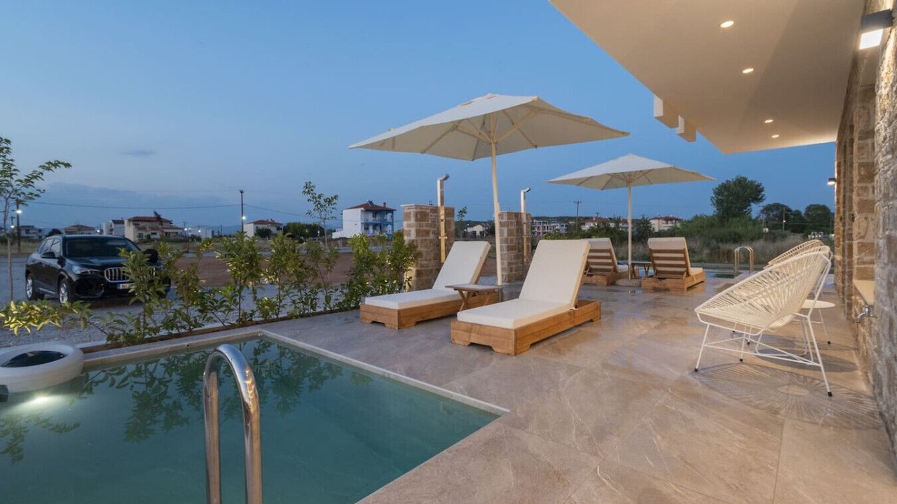 Photo of Outdoor in Paralia Dionysiou