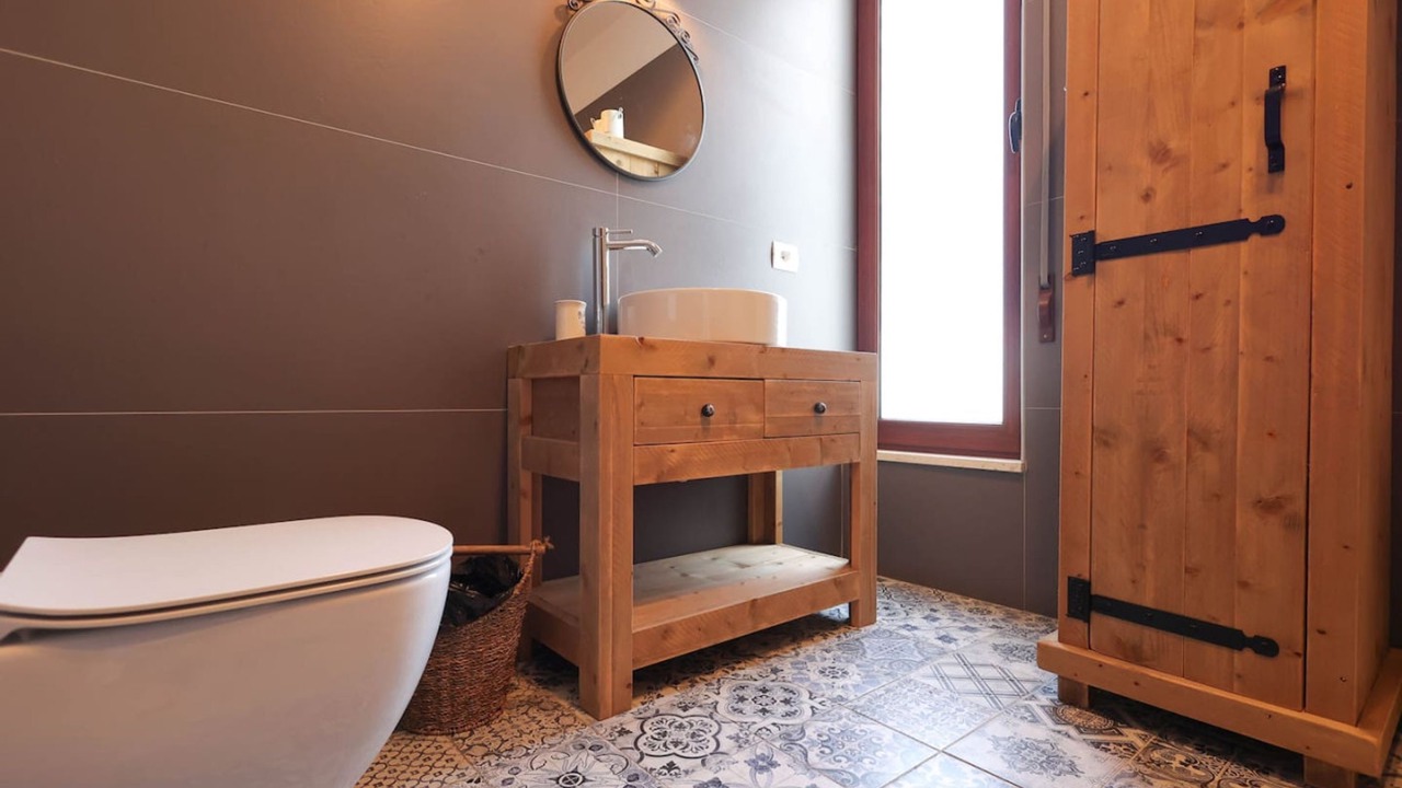 Photo of Bathroom in Ishem