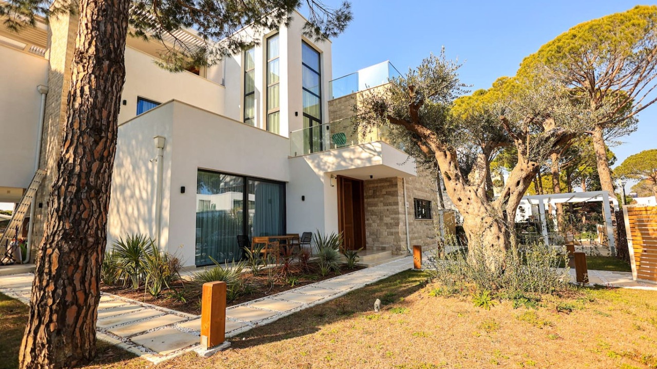 Photo of Outdoor in Ishem