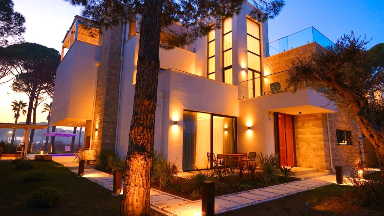Photo of Outdoor in Ishem