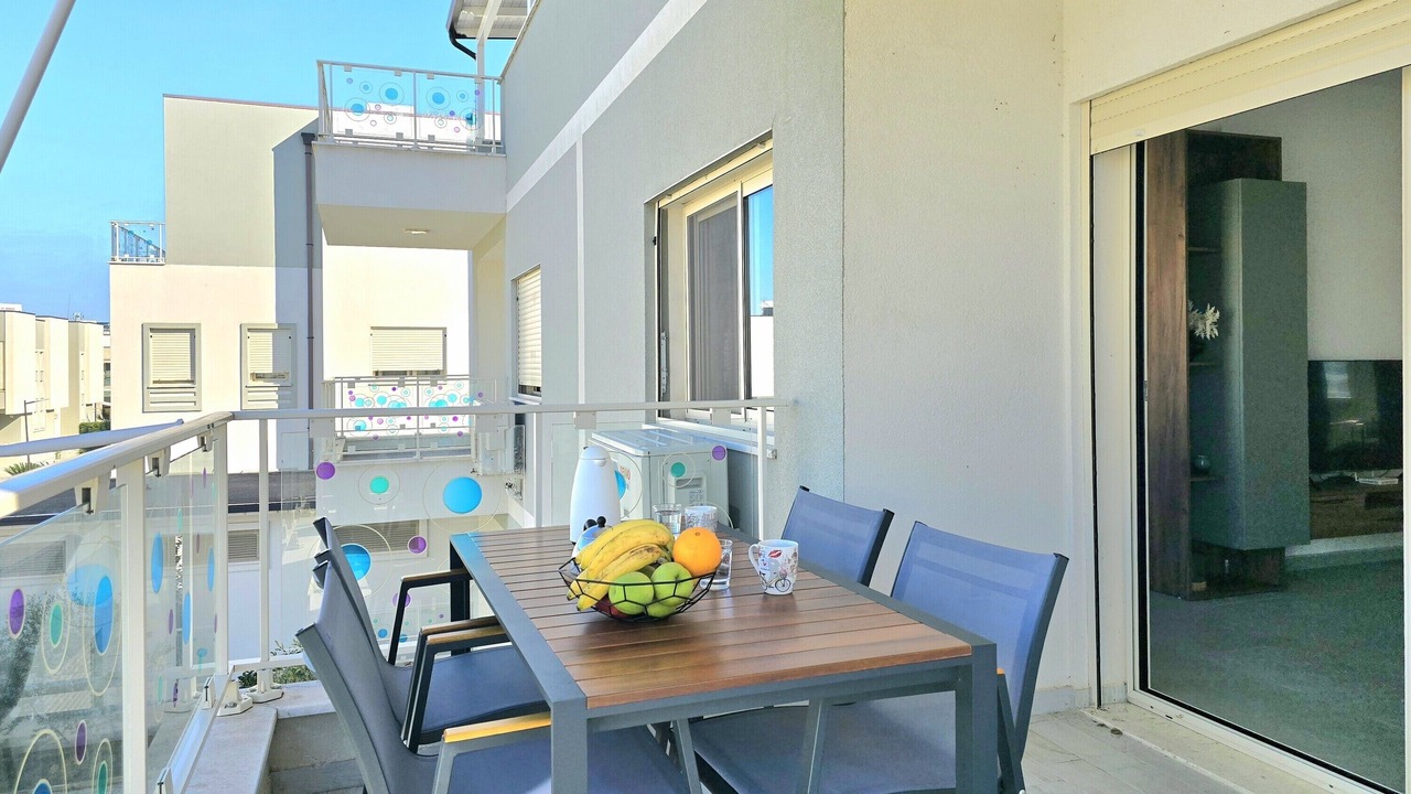 Photo of Patio Balcony in Ishem