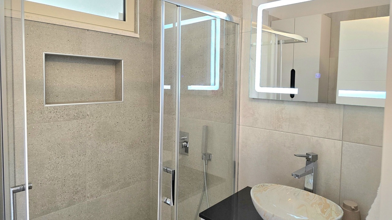 Photo of Bathroom in Ishem