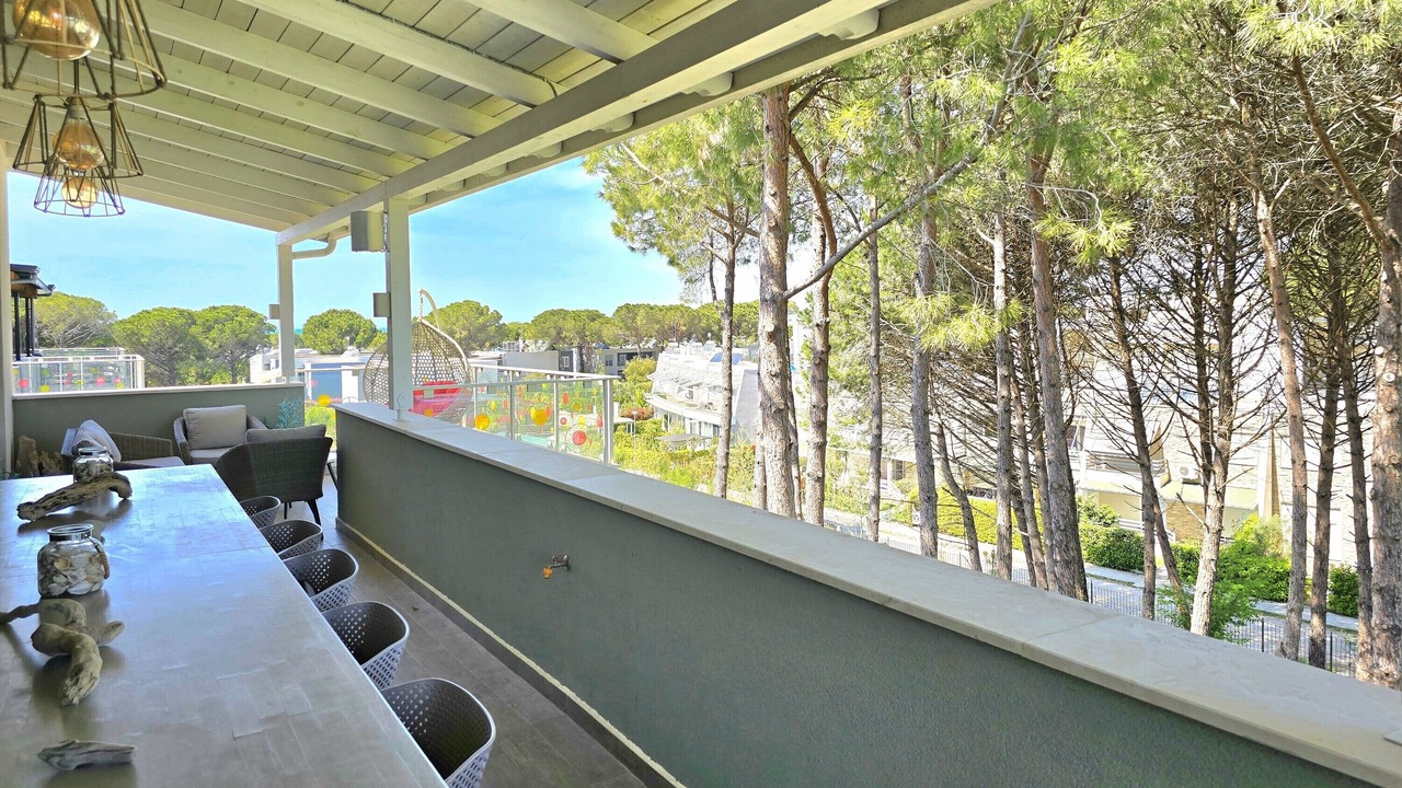 Photo of Patio Balcony in Ishem