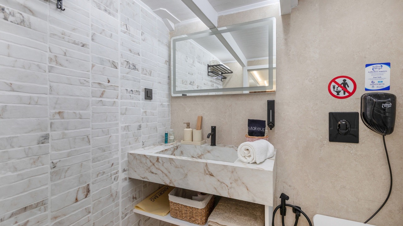 Photo of Bathroom in Kalyves