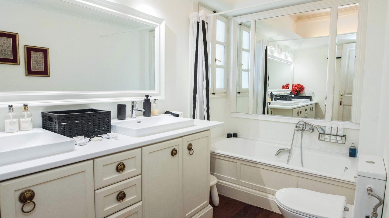 Photo of Bathroom in Chalandri
