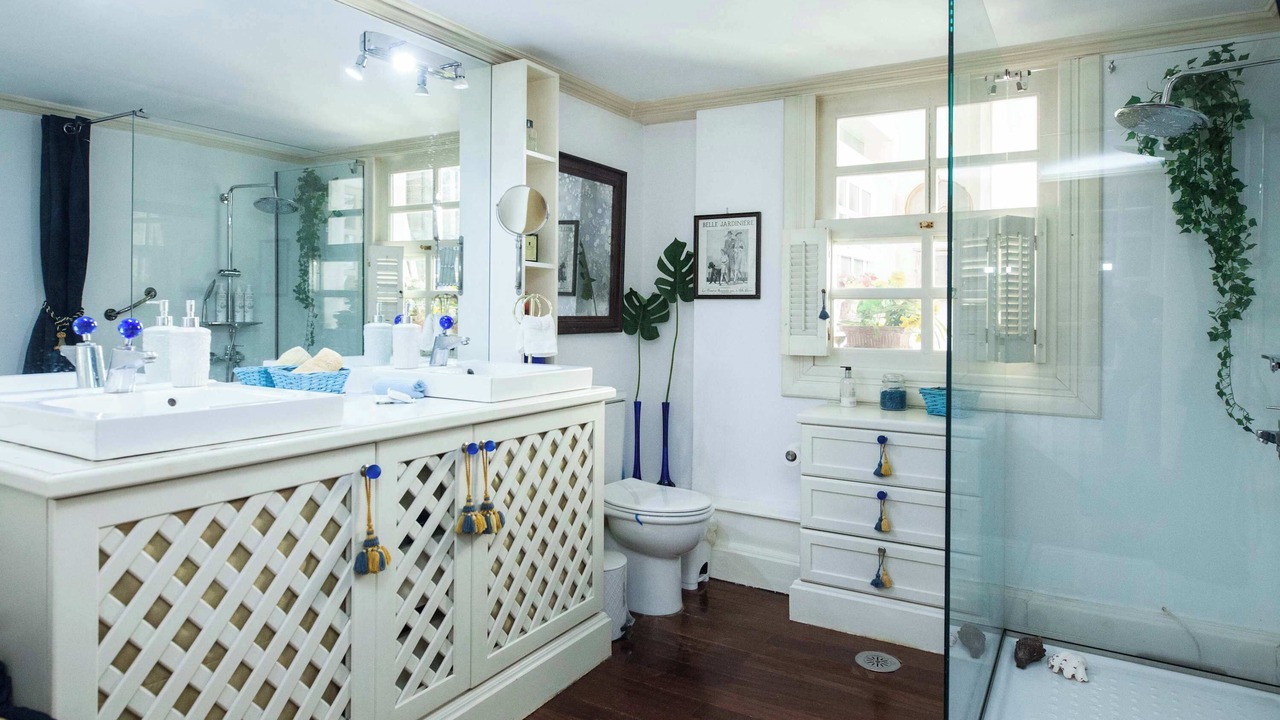 Photo of Bathroom in Chalandri