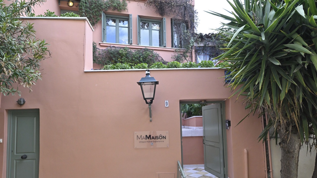 Photo of Outdoor in Plaka