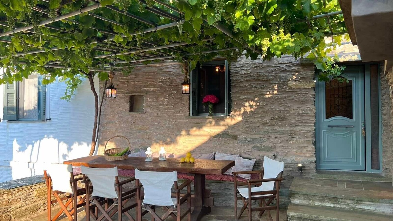 Photo of Outdoor in Arnas