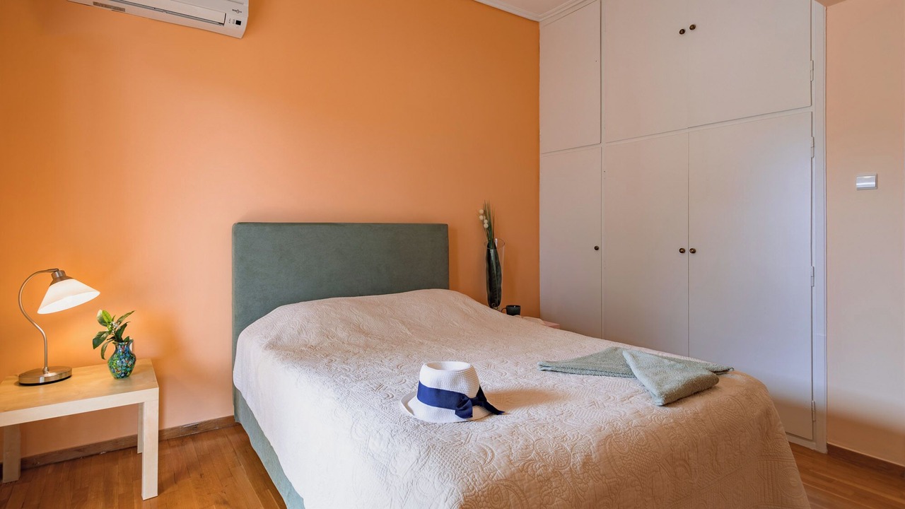 Photo of Bedroom in Kaki Thalassa