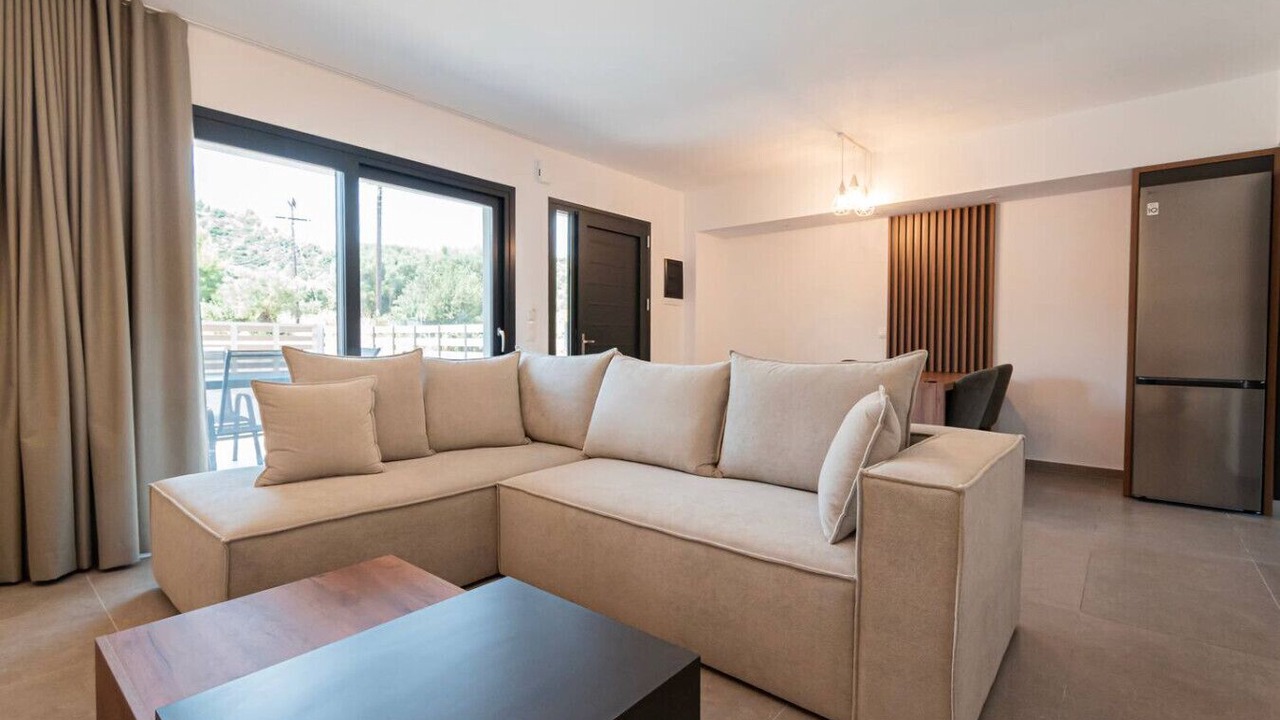 Photo of Livingroom in Polichrono