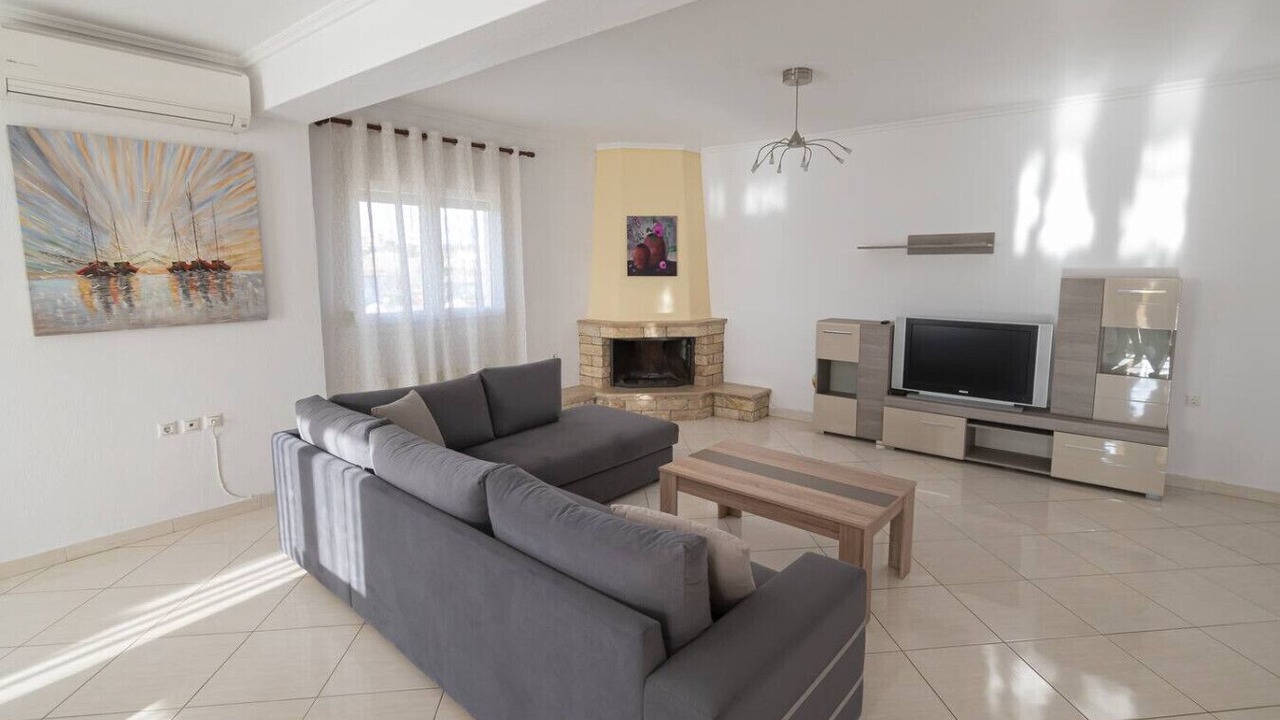 Photo of Livingroom in Flogita