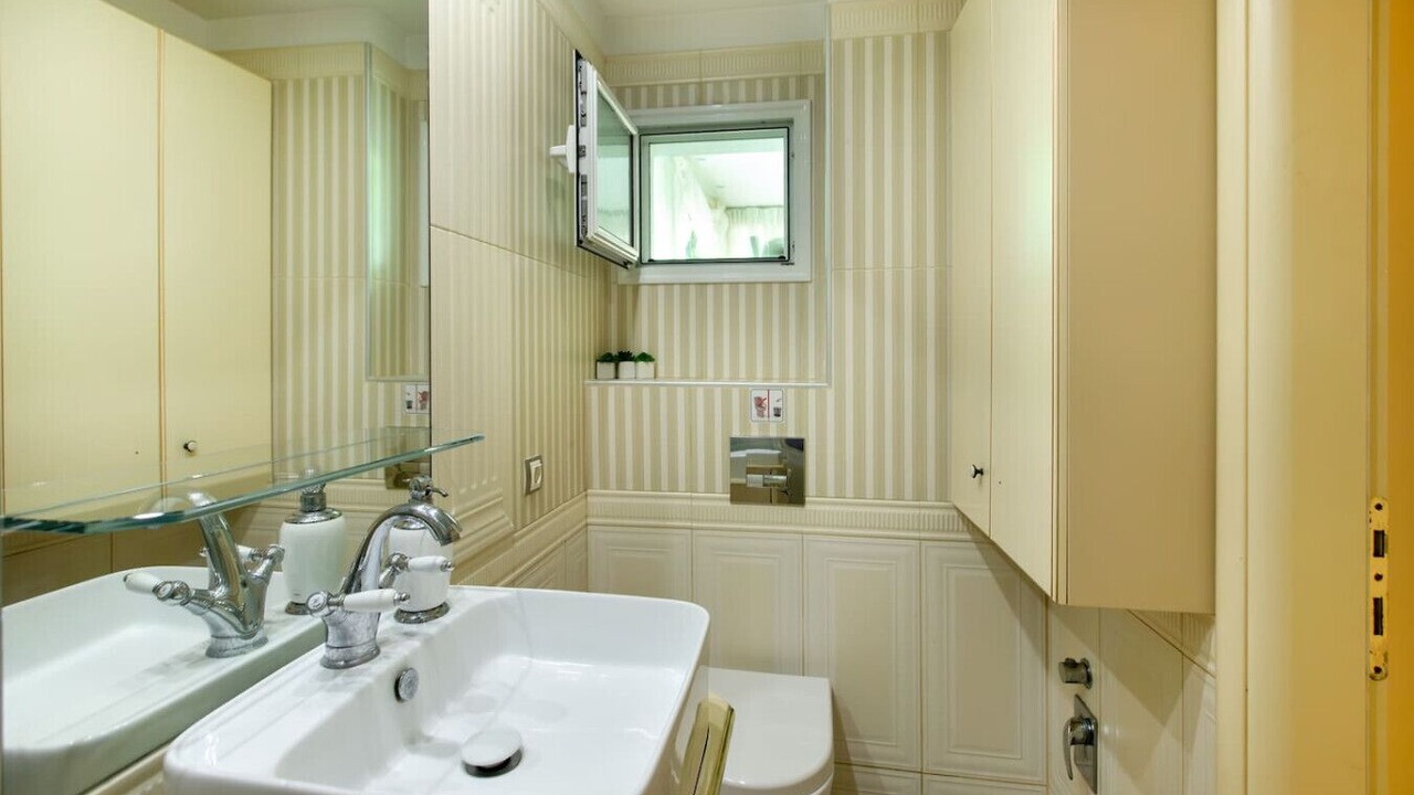 Photo of Bathroom in Haniotis