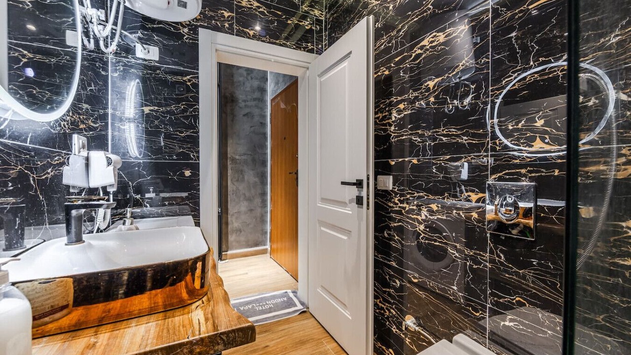 Photo of Bathroom in Orikum