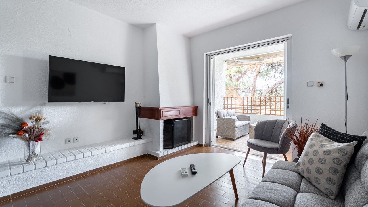 Photo of Livingroom in Saronida