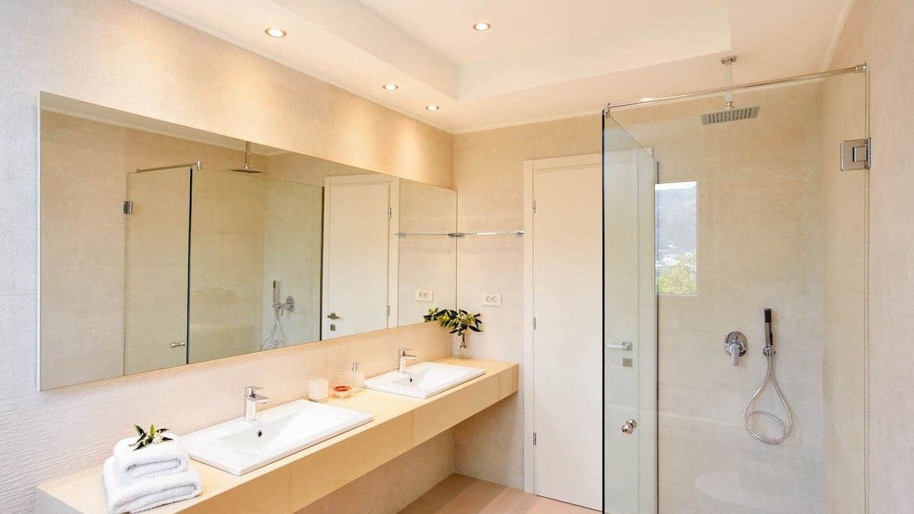 Photo of Bathroom in Tsikalaria