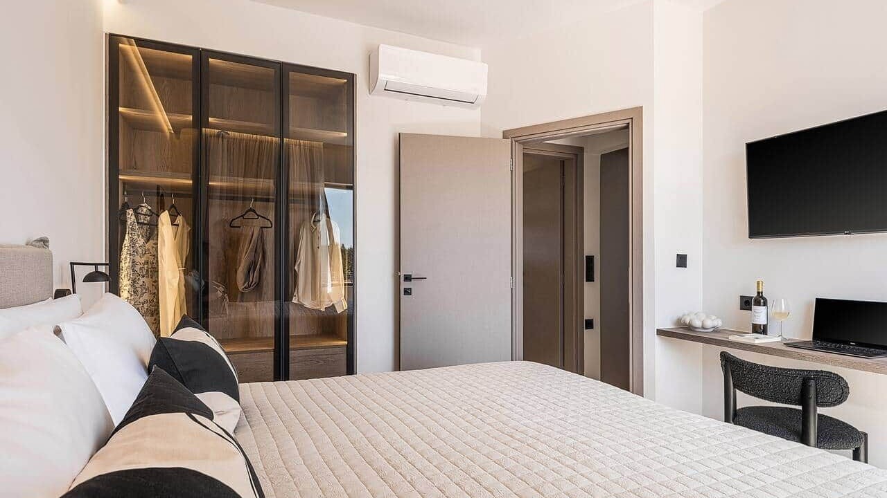 Photo of Bedroom in Akrotiri
