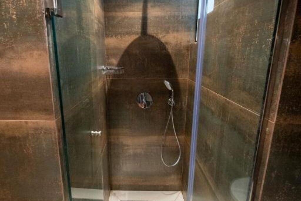 Photo of Bathroom in Lefkogeia