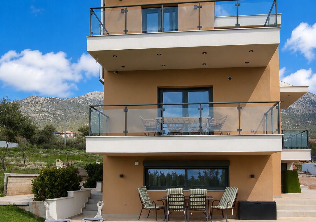 Photo of Patio Balcony in Eretria