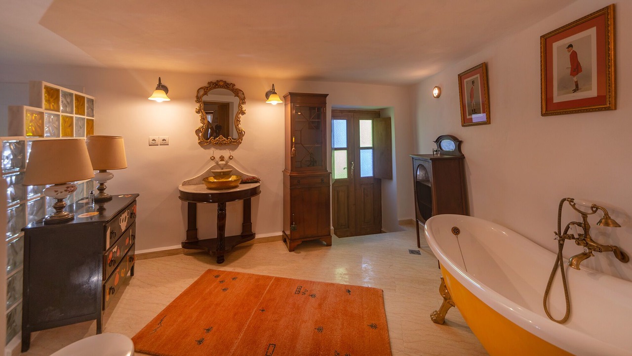 Photo of Bathroom in Leros