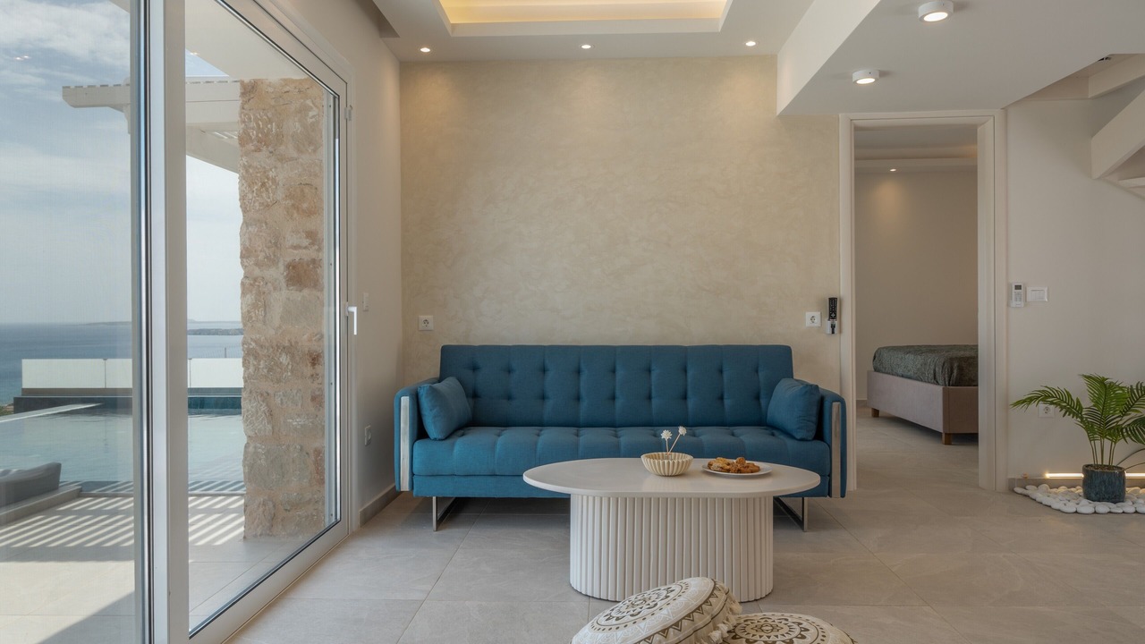 Photo of Livingroom in Amoopi