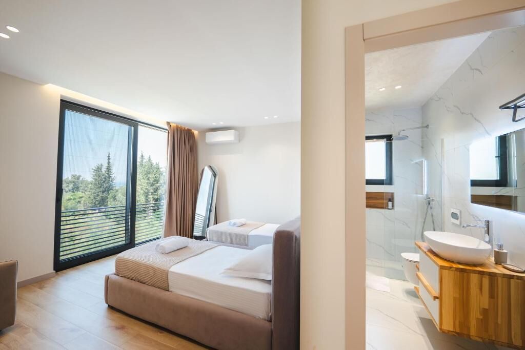 Photo of Bedroom in Himare