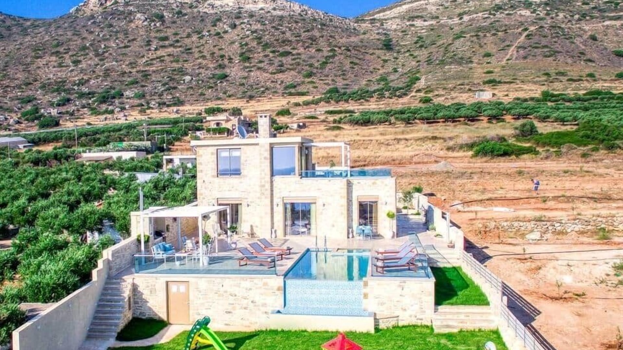 Photo of Outdoor in Limeniskos